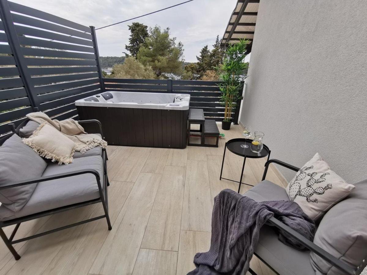 Villa Poljana Mali Lošinj Exterior foto